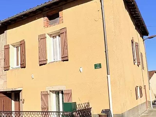 Maison vente à Thiers, Ris