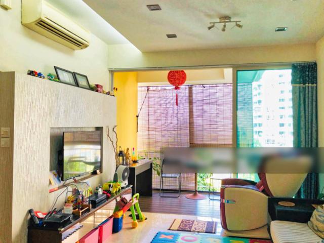 Apartment for sale in 19 North East, Hougang