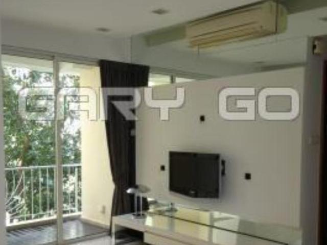 Apartment for sale in 19 North East, Hougang