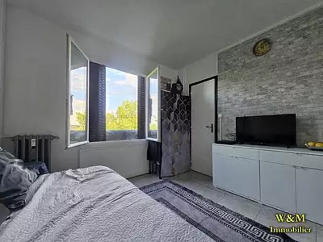 Appartement vente à Place Nelson Mandela, Ris-Orangis