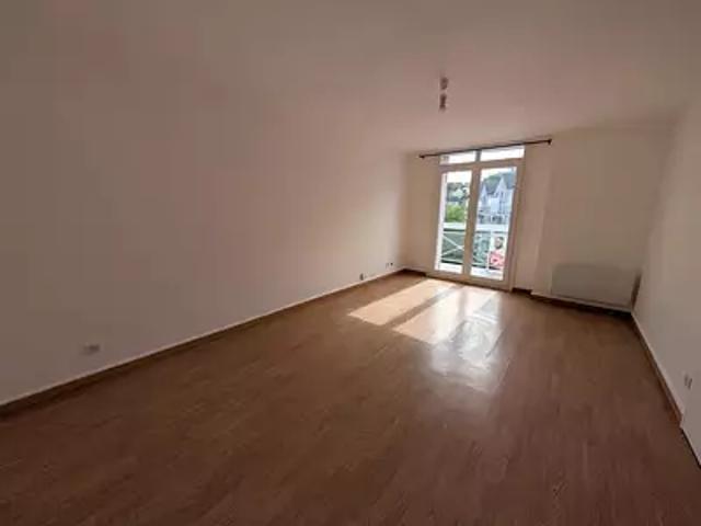 Appartement vente à Place Nelson Mandela, Ris-Orangis