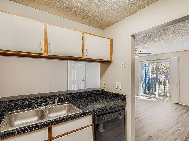 Apartment for rent in Mecklenburg, North Carolina
