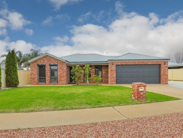 House for sale in Red Cliffs, Victoria