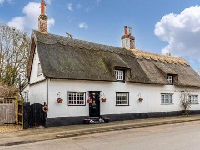 House for sale in Bedford