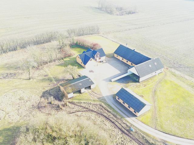 Landejendom til salg i Brønderslev-Dronninglund