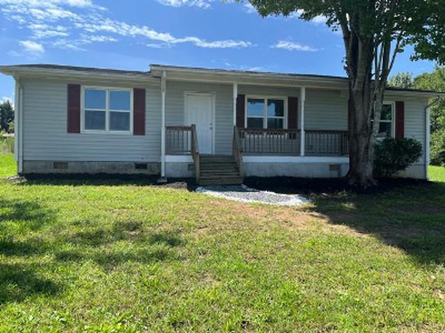 House for sale in Yadkinville, North Carolina