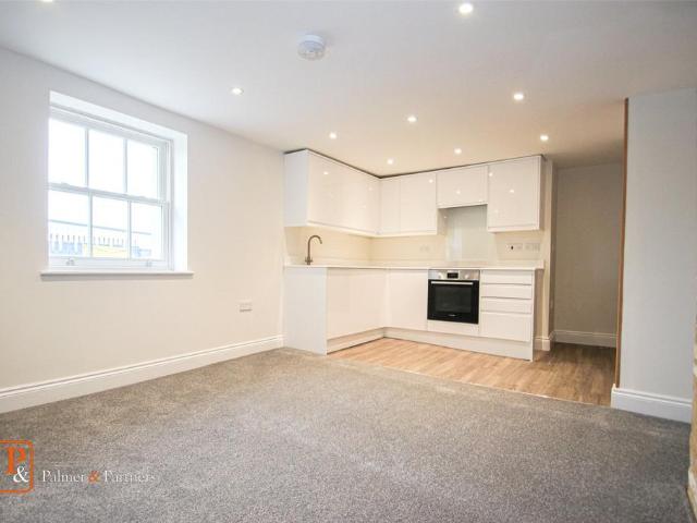 House for rent in Hythe, Colchester