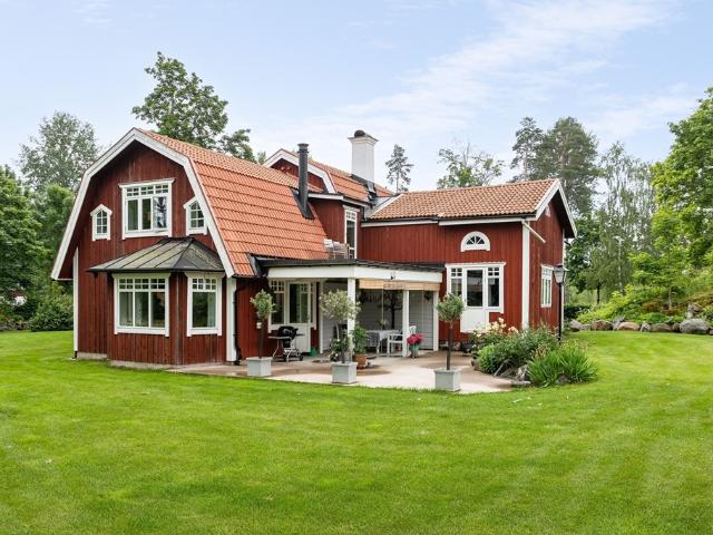 Gård till salu
