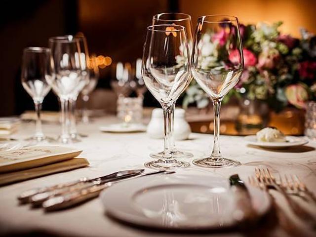 Locale Commerciale in affitto a Camaiore, Lucca