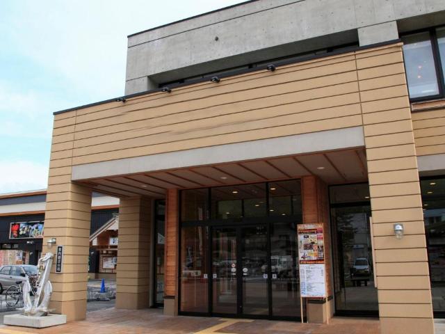 Locale Commerciale in affitto a Livorno