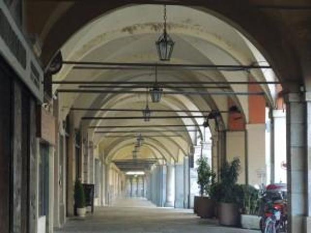 Locale Commerciale in affitto a Sant'Osvaldo, Padova