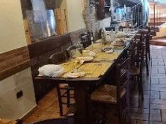 Locale Commerciale in vendita a Unione di Comuni della Romagna Forlivese, Bertinoro
