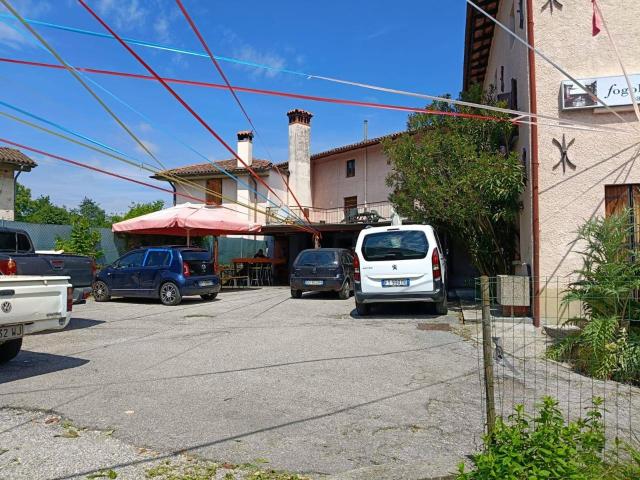 Locale Commerciale in vendita a Cassacco, Friuli-Venezia Giulia