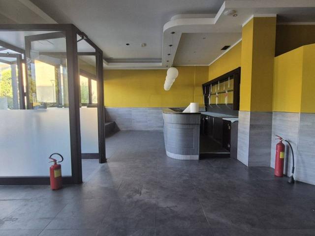 Locale Commerciale in vendita a San Prospero di Correggio, Correggio