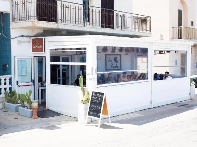 Locale Commerciale in vendita a Puglia, Brindisi