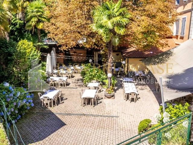 Locale Commerciale in vendita a Comunità Montana Valli del Verbano, Maccagno