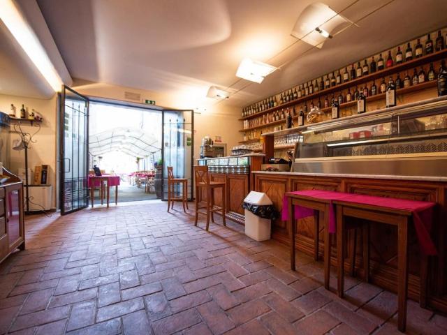 Locale Commerciale in vendita a Borgo, Massa Marittima