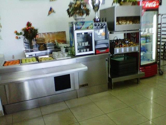 Locale Commerciale in vendita a Avane, Vecchiano