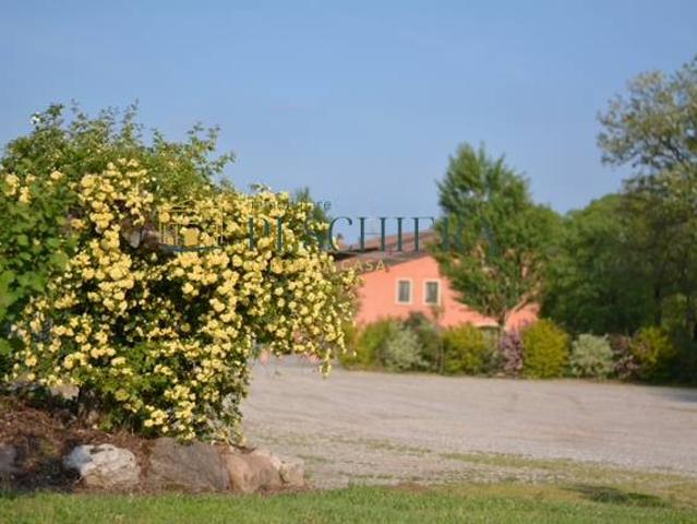 Palazzo in vendita a Campagnola, Valeggio Sul Mincio