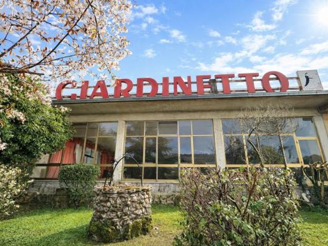 Locale Commerciale in affitto a Trivigliano, Lazio