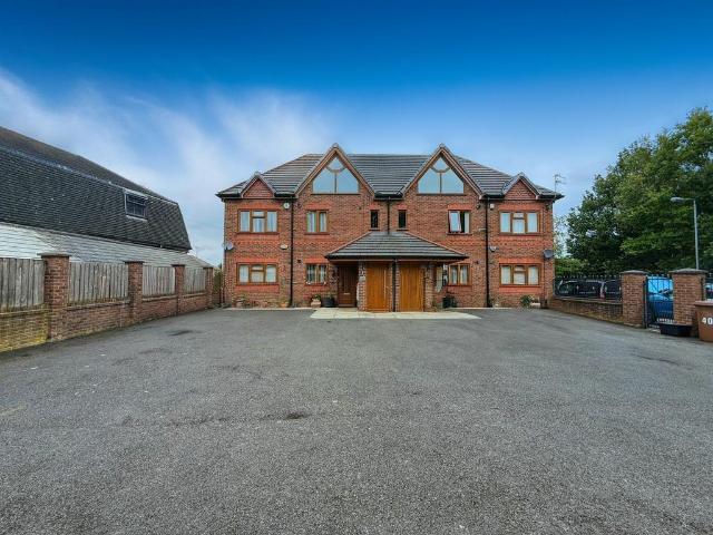 Apartment for rent in Rainhill, St Helens