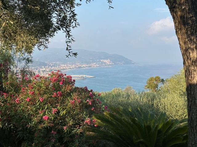Casa in vendita a Diano Calderina, Diano Marina