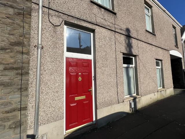 Apartment for rent in Briton Ferry