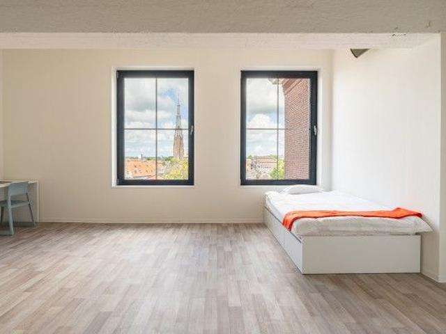 Studio te huur in Binnenstad en Stationskwartier, Leeuwarden