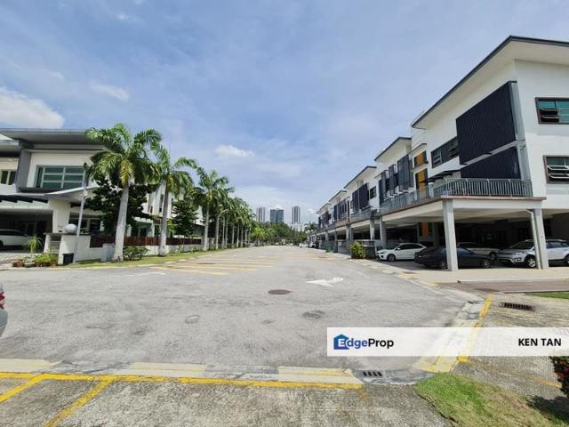 House for sale in Petaling, Subang Jaya
