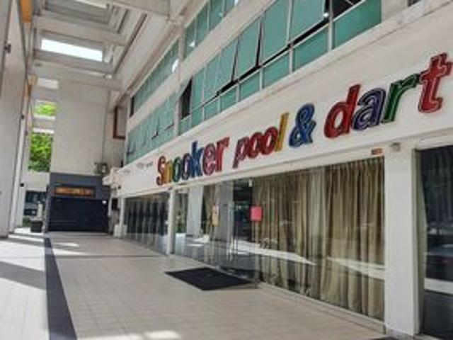 Shop for sale in Petaling, Damansara Damai