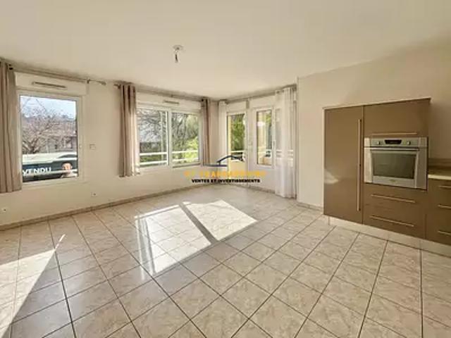 Appartement vente à Saint-Étienne, Rive-de-gier