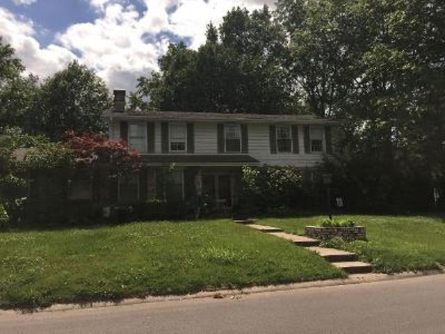 House for sale in Godfrey, Illinois