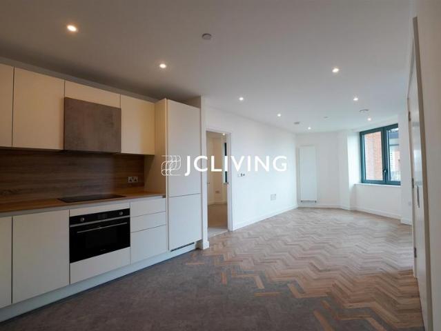 House for rent in Bromley-by-Bow, Poplar Grove