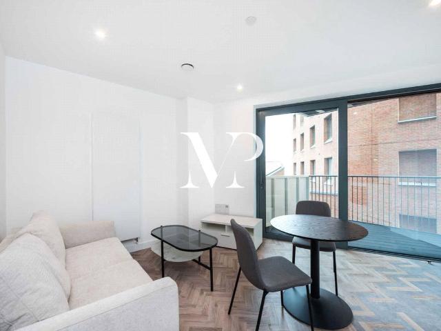 Studio for rent in Bromley-by-Bow, Poplar Grove