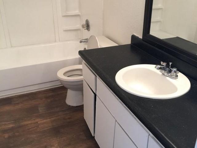 Apartment for rent in Mather, California