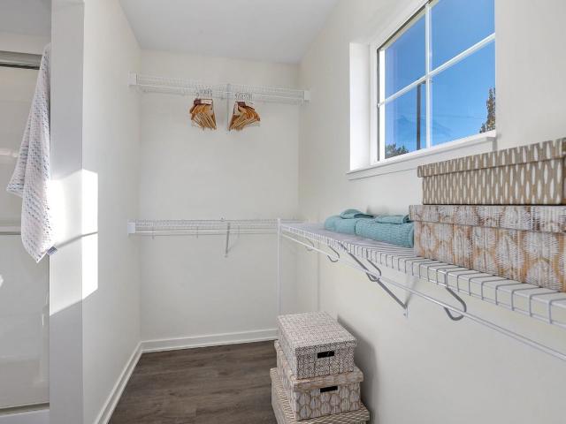 Apartment for rent in Caledonia