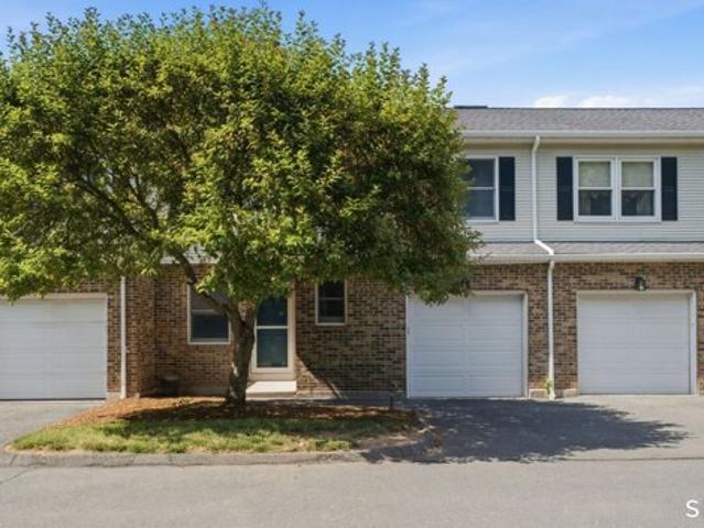House for sale in Newington, Connecticut