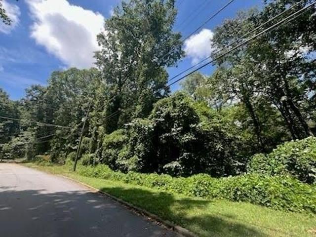 Land for sale in Lilburn