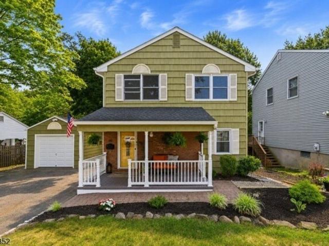House for sale in Parsippany, New Jersey