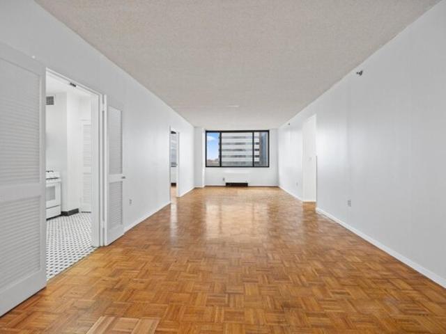 Condo for sale in Hudson, New Jersey