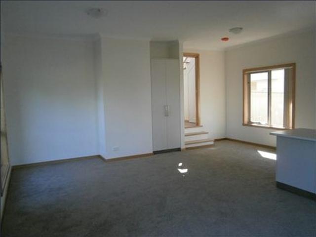 Apartment for rent in Devonport, Tasmania