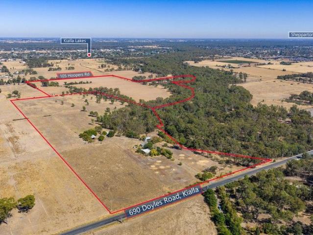 Cottage for sale in Kialla, Victoria