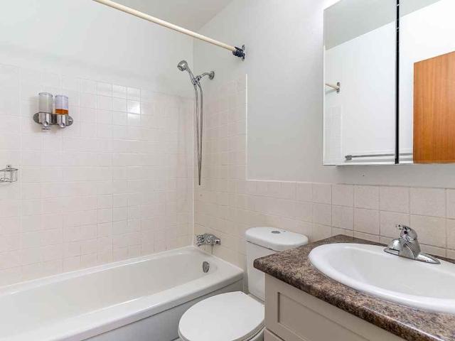 Apartment for rent in River Gardens, Winnipeg