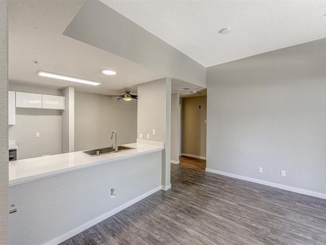 Apartment for rent in Santa Ana, California
