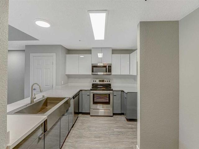 Apartment for rent in Santa Ana, California