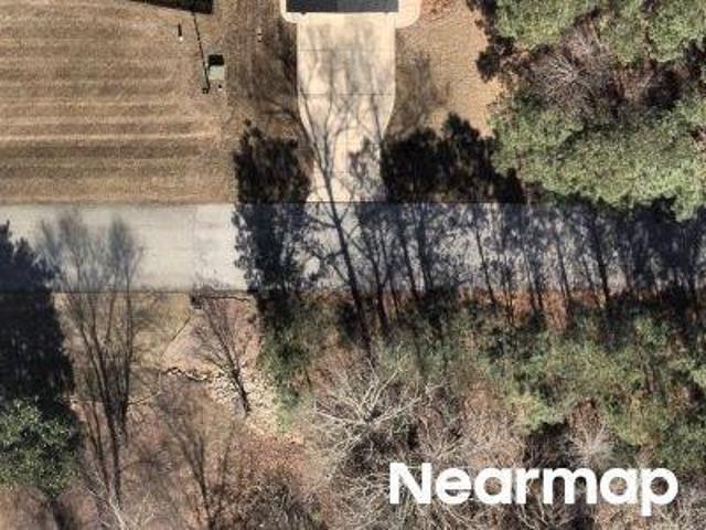 House for sale in Clayton