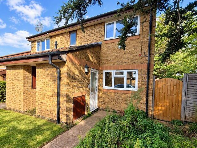 Apartment for rent in Kingsditch, Cheltenham