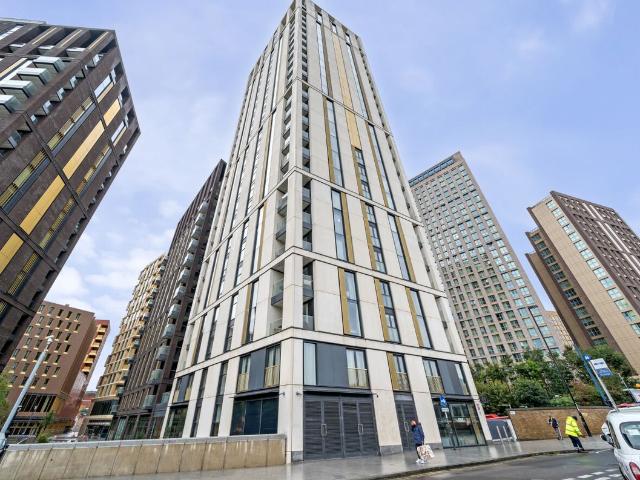 Apartment for rent in London Borough of Lewisham, Ladywell