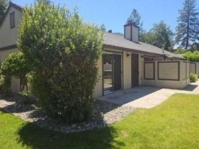 Condo for sale in Oakhurst