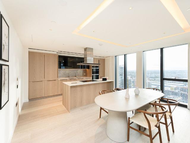 Apartment for rent in Nine Elms, Greater London